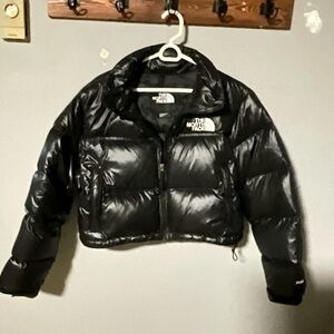 Crop puffy north face jacket